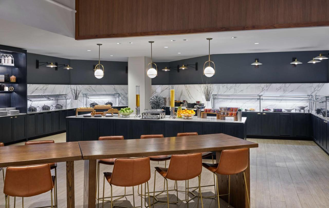 מלון College Park Hilton Atlanta Airport מראה חיצוני תמונה