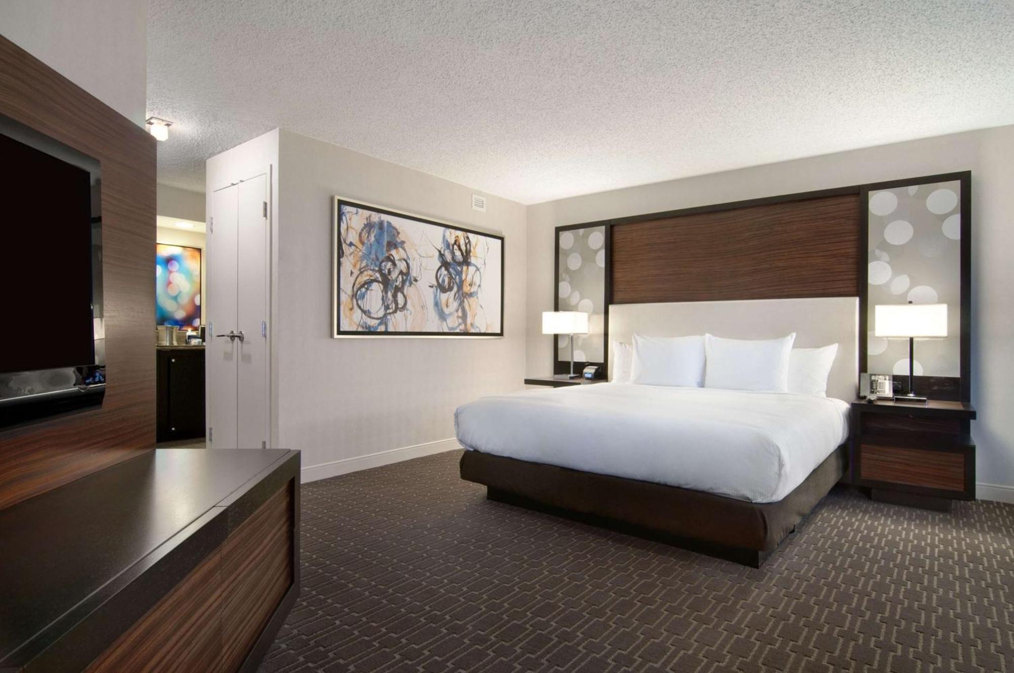 מלון College Park Hilton Atlanta Airport מראה חיצוני תמונה