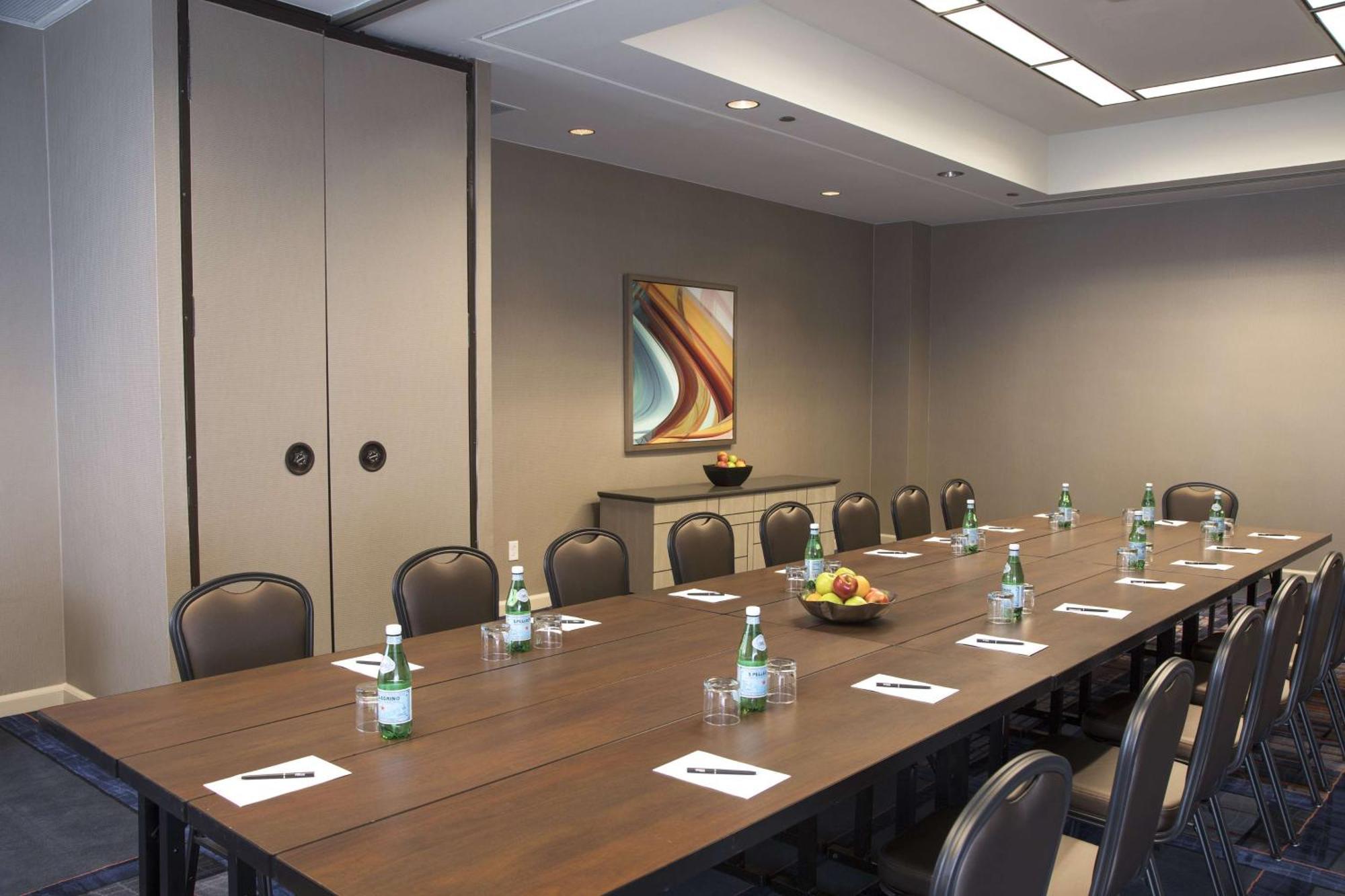 מלון College Park Hilton Atlanta Airport מראה חיצוני תמונה