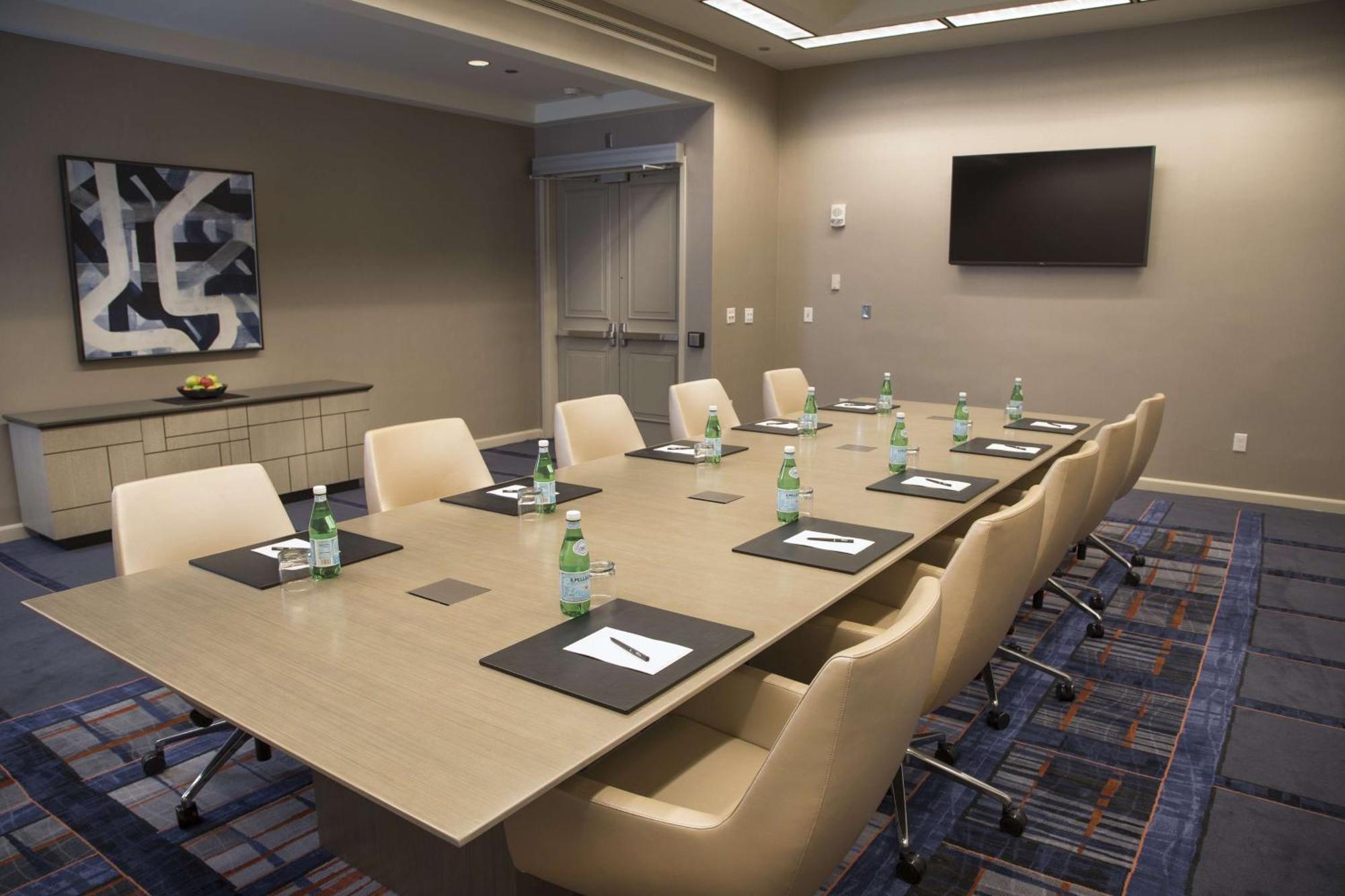 מלון College Park Hilton Atlanta Airport מראה חיצוני תמונה