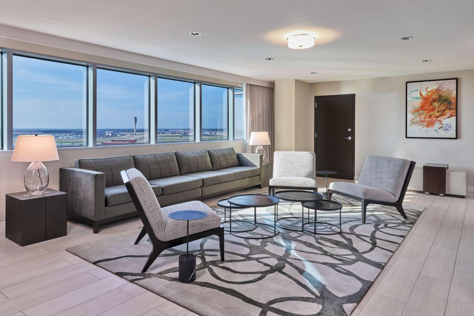 מלון College Park Hilton Atlanta Airport מראה חיצוני תמונה
